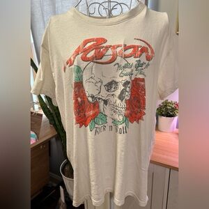 Poison Graphic Tee Size Large